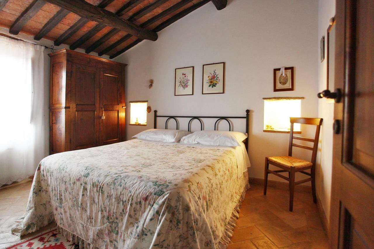 Casale Giacomini Bed and Breakfast Manciano Exterior foto